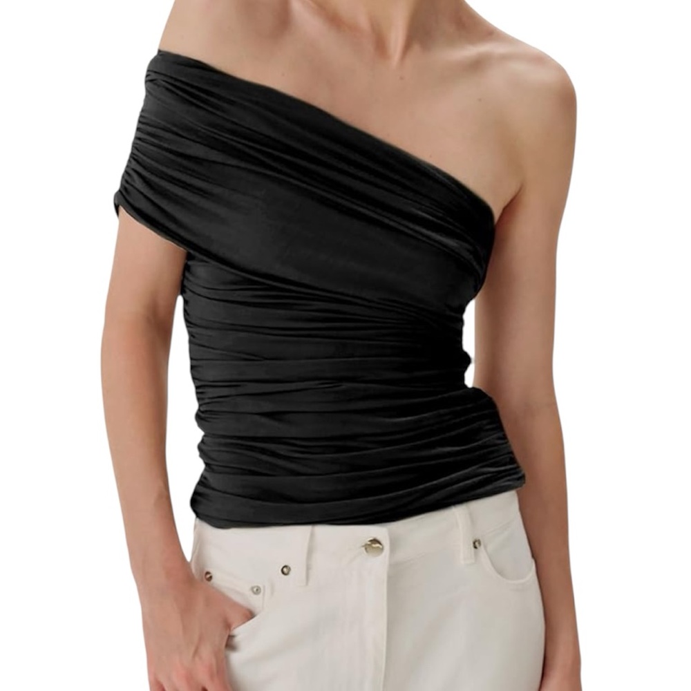 NWT  Ronny Kobo  the Ranada Top  in black    size M